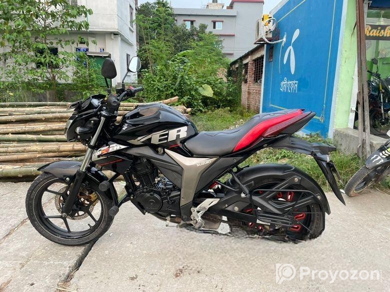 Suzuki Gixxer Monotone fresh condition 2020
