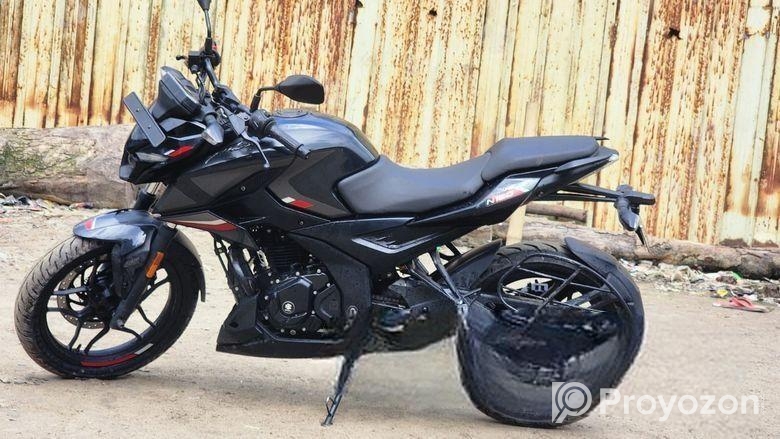 Bajaj Pulsar N 160 . 2024