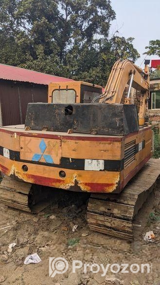 Mitshubishi cat 4.5 EXCAVETOR