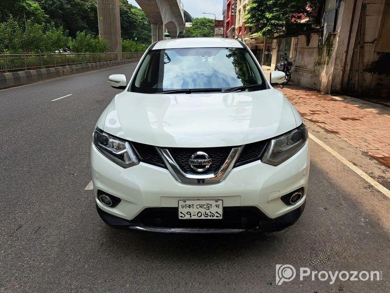 Nissan X-Trail 2013