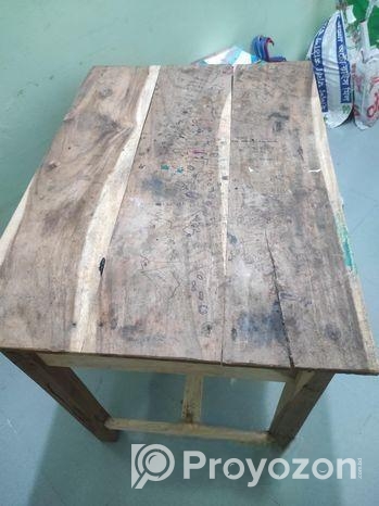 ছোট টেবিল