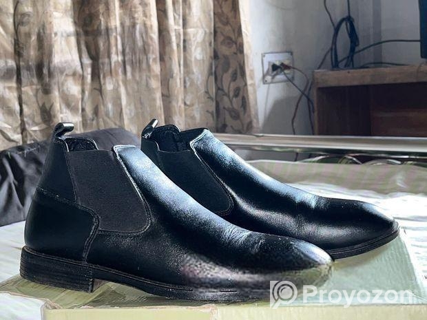 Chelsea boot & loafer