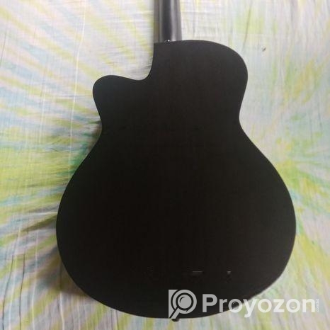 গিটার বিক্রি করা হবে