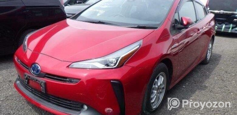 Toyota Prius A TURING SUNROOF 2020