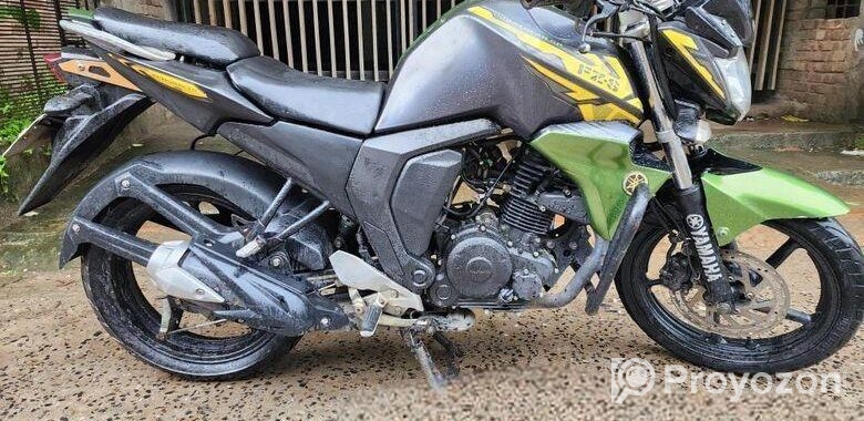 Yamaha FZS v2 2017