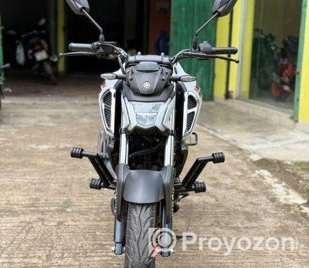 Yamaha FZS V-4 2025