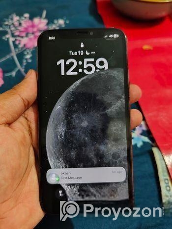 Apple iPhone X (Used)