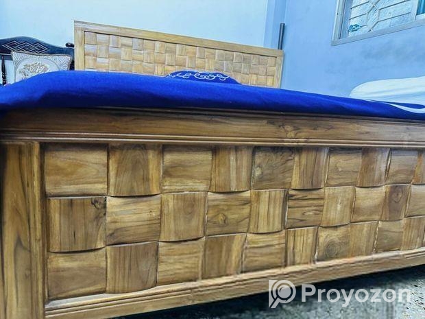 Ctg Sagun Wood Bed