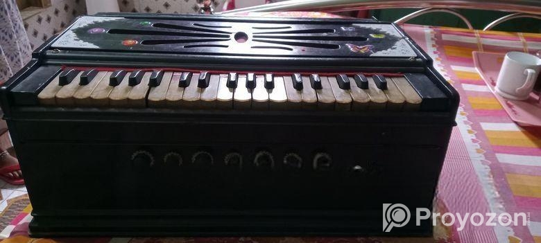 হারমোনিয়াম
