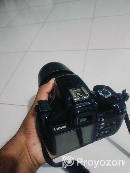 Canon EOS 1100D DSLR with 300mm Zoom Lens