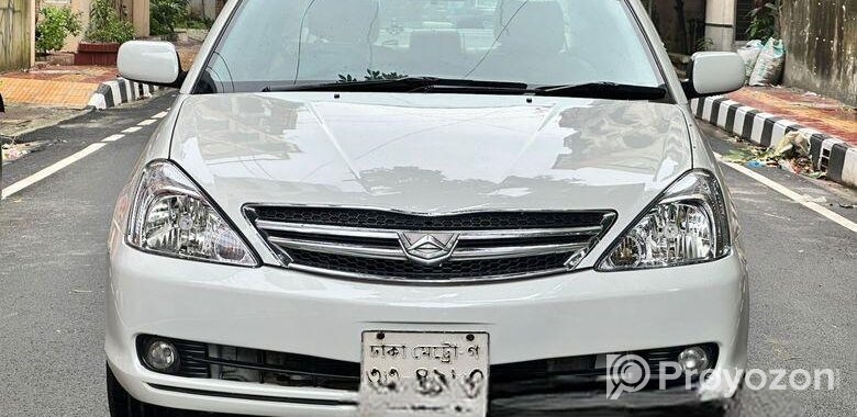 Toyota Allion . 2005