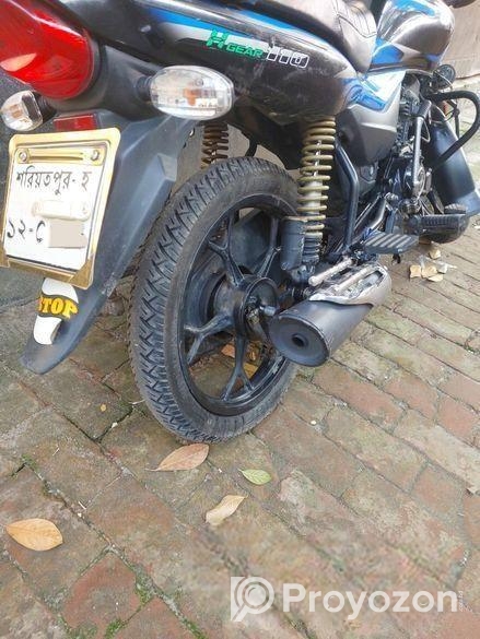 Bajaj Platina 110 . 2023