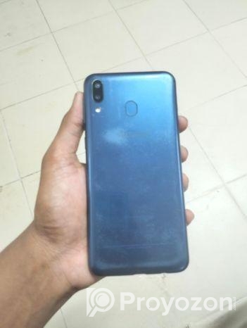 Samsung Galaxy M20 (Used)