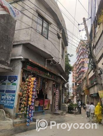 দোকান সহ বাড়ি বিক্রয় করা হবে