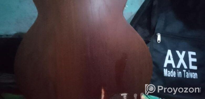 Guiter for sell