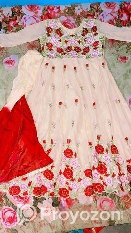 গাউন ড্রেস