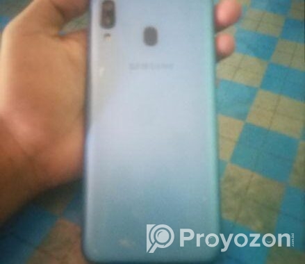 Samsung Galaxy A30 (Used)