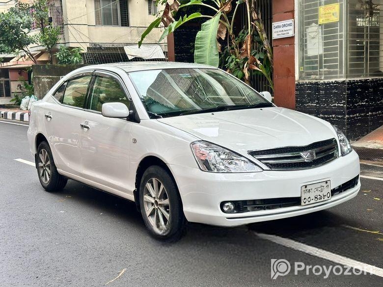 Toyota Allion . 2005