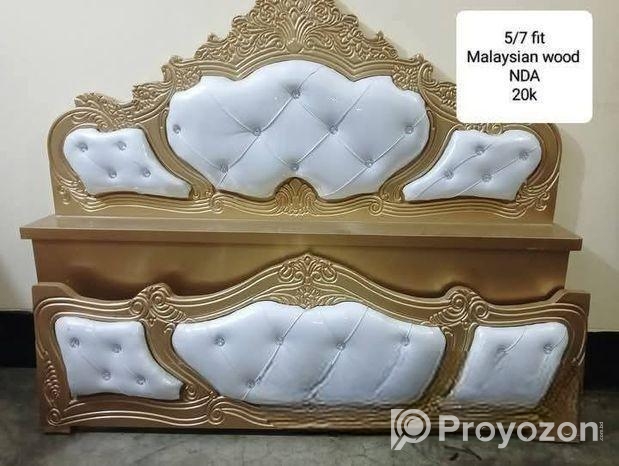 নতুন খাট গুলো সেল করা হবে