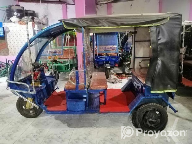 মডেল নাম্বার_ 819_মুভিং ইজিবাইক বোরাক-শো