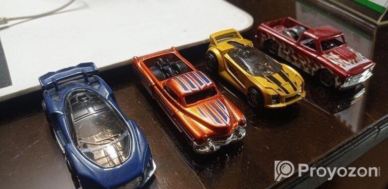Hotwheels Set (4 PCS)
