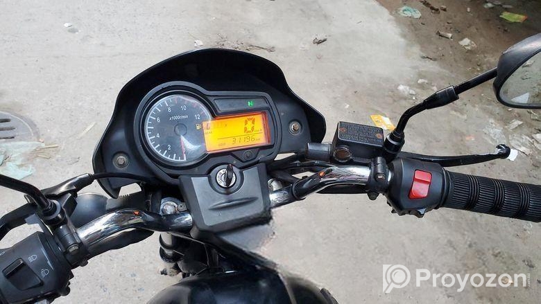 Runner Royal Plus 52000 2018