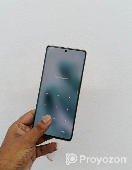 Infinix ZERO 30 8+5+256Gb (Used)