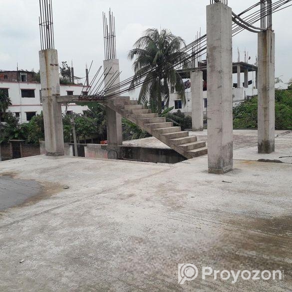 চার তলা ফাউন্ডেশন বিদ্যুৎ গ্যাস লাইন ওয়াসার পানির