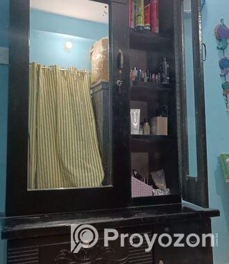Dressing tables sell