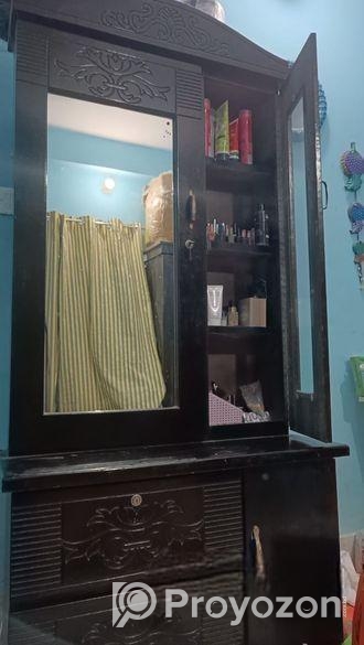 Dressing tables sell