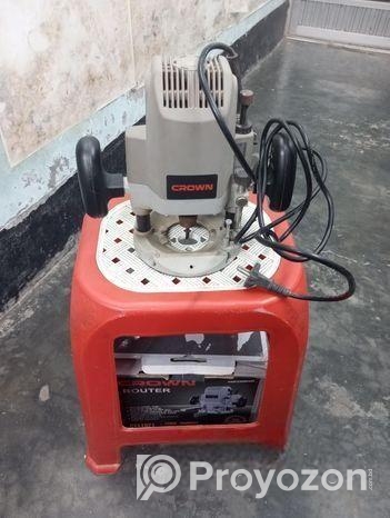 Crown Router 1850 W