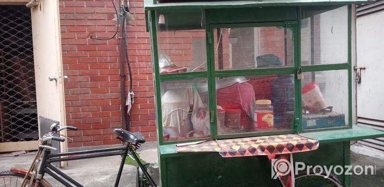ফুসকা ও চটপটির ভ্যান