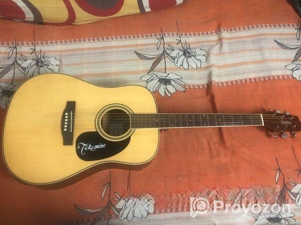 Guiter for sale