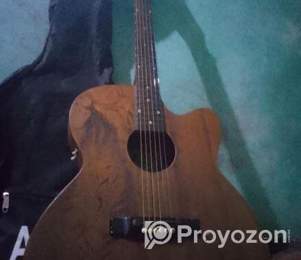 Guiter for sell