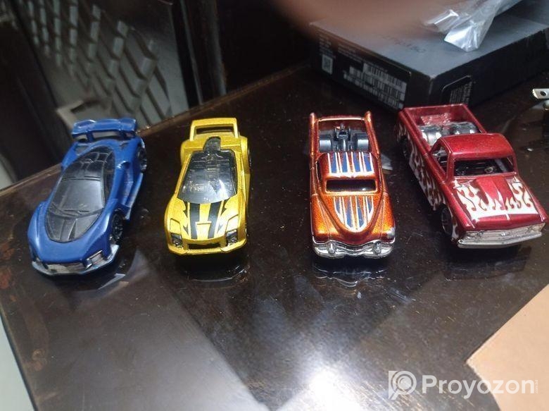 Hotwheels Set (4 PCS)