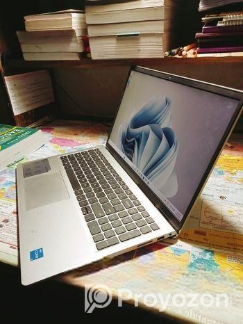 ল্যাপটপটি বিক্রি করব।