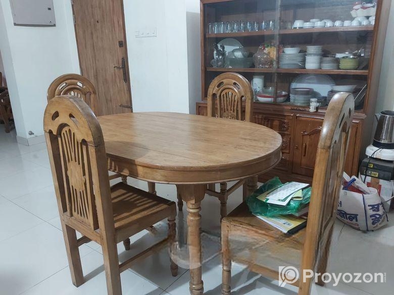 Dining table & chairs