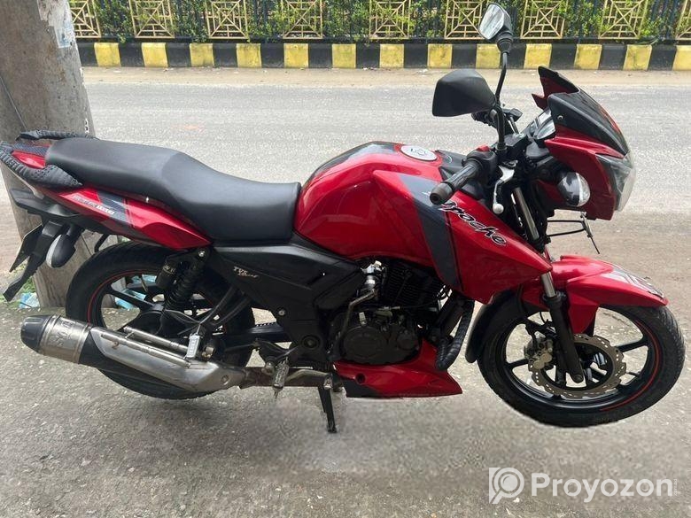 TVS APACHE RTR 150 2017