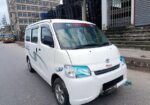 Toyota TownAce Microbus 2012