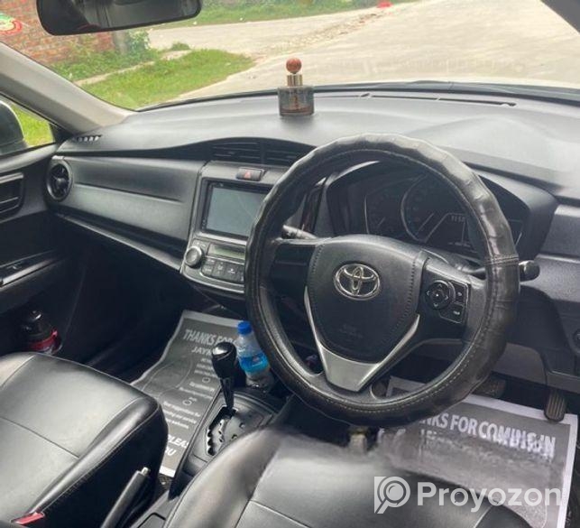 Toyota Axio x 2016
