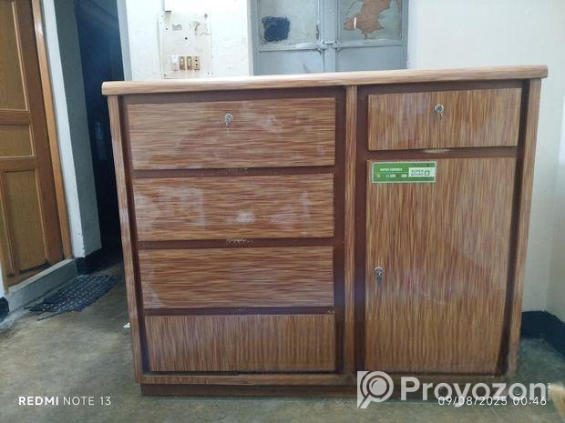 ওয়ারড্রব