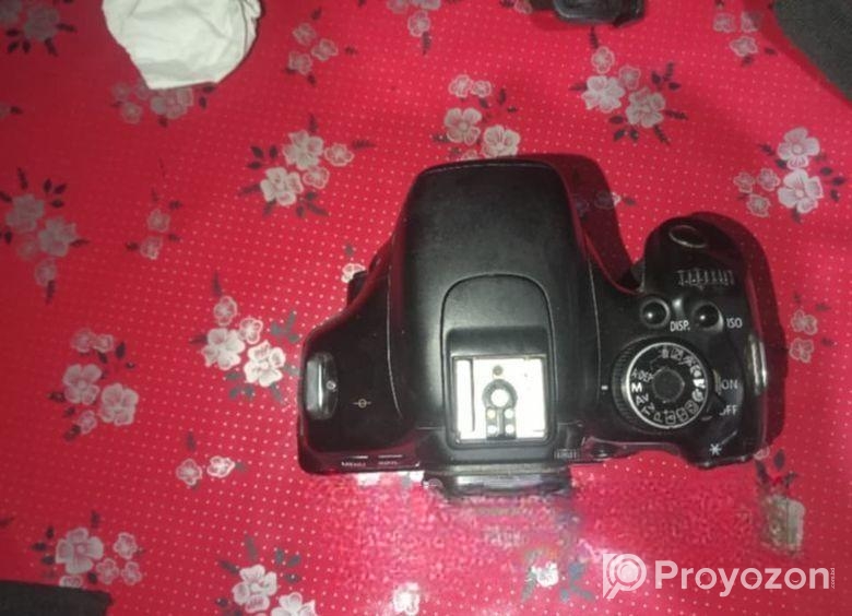Canon 600D camera