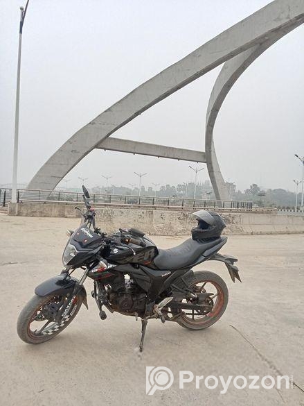 Suzuki Gixxer Dual Tone ` 2018