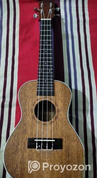 Yamaha Ukulele 24″