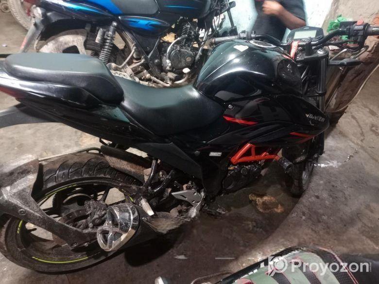 Suzuki Gixxer ABS . 2021