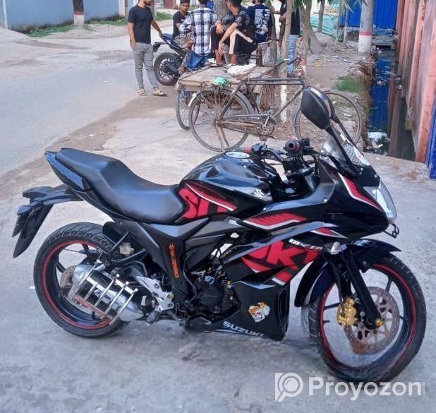 Suzuki Gixxer SF . 2019
