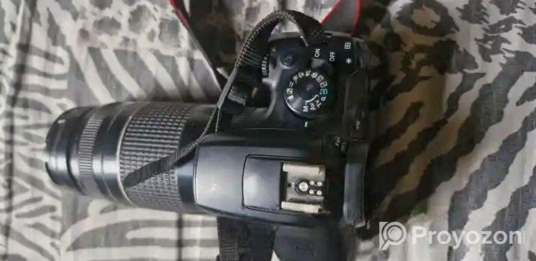 Canon 1300d Zoom Lens 75-300/ Full Fresh