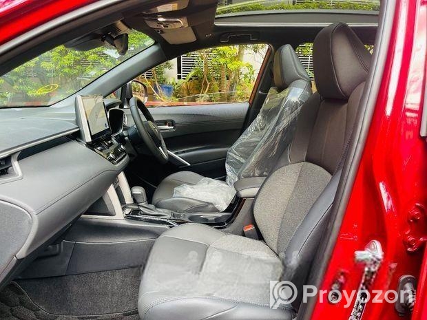 Toyota Corolla Cross Panoramic Moonroof 2024