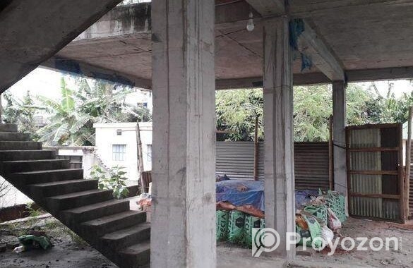 চার তলা ফাউন্ডেশন বিদ্যুৎ গ্যাস লাইন ওয়াসার পানির
