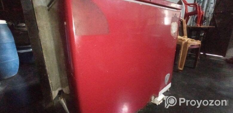 Walton Deep Fridge